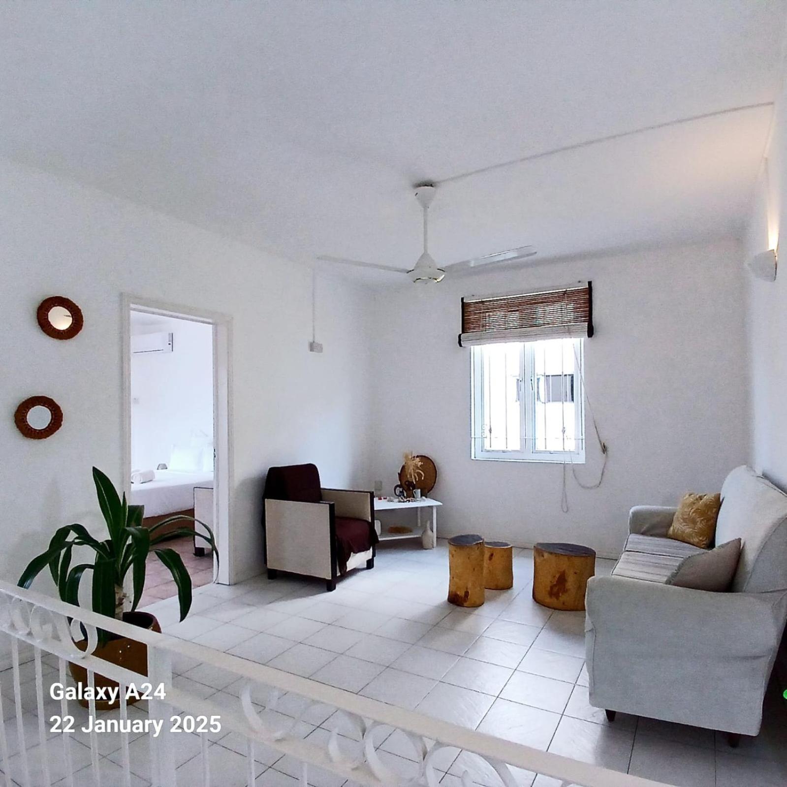 Apartamento The Coral House Rivière Noire Exterior foto